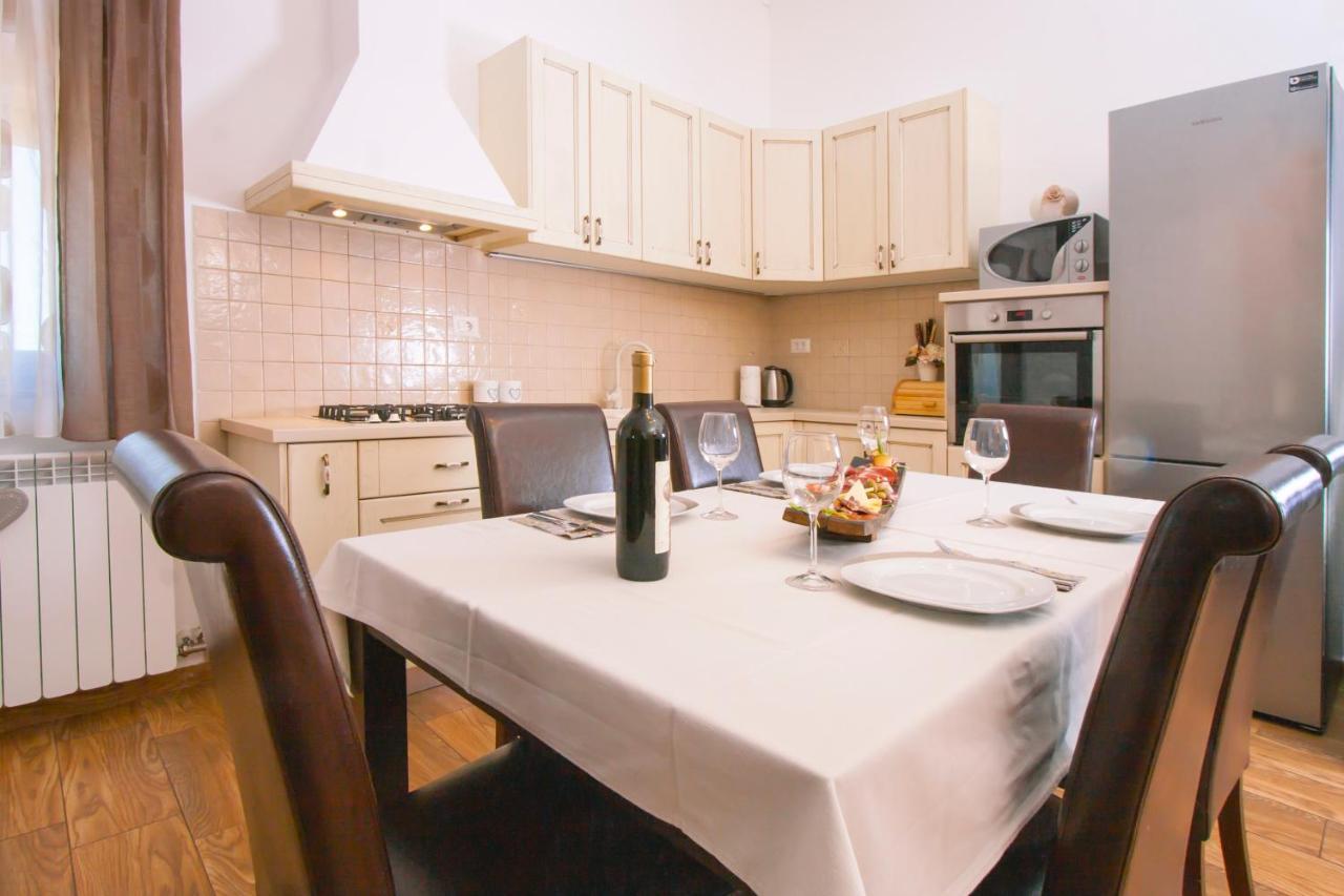 Apartman Lucija Apartment Vižinada Екстериор снимка